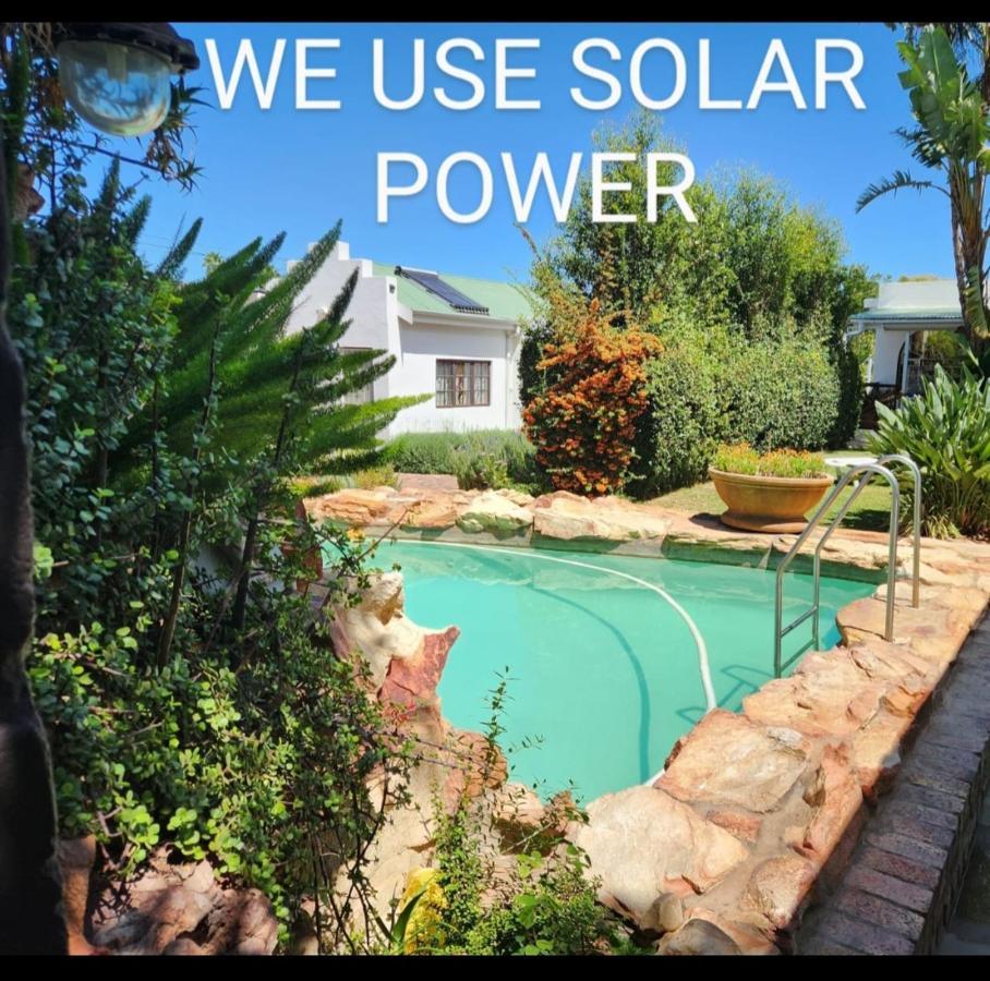 Beit Shalom Before Known As Best Little Guesthouse Oudtshoorn Exterior foto
