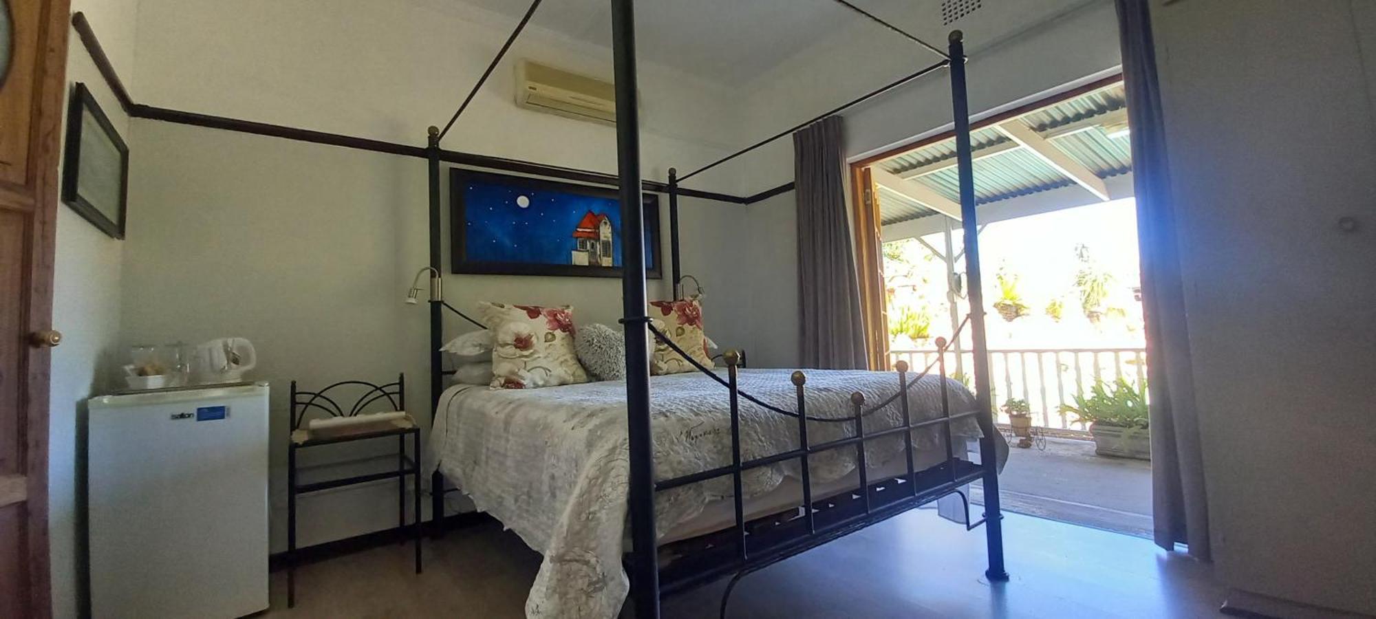Beit Shalom Before Known As Best Little Guesthouse Oudtshoorn Exterior foto